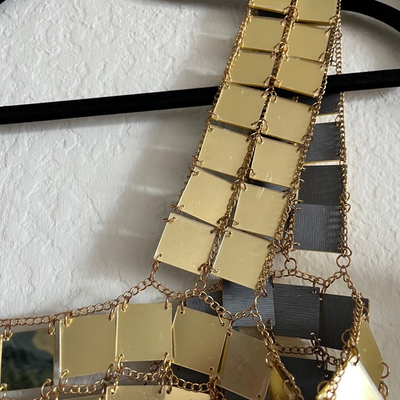 Gold square chain mail Nastygal tank top — perfect for festivals! New with tags - Picture 9 of 12